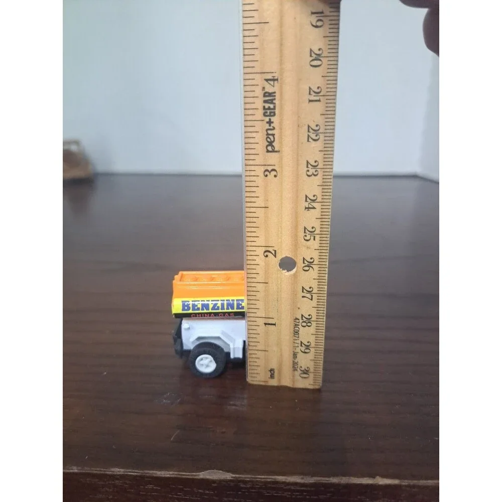 Vintage San Ren Hang Benzine Oil Tanker Pull Back Racer Plastic